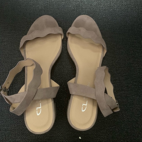Lulus Taupe 3 Inch Heels - Cross Over - Used - Picture 7 of 8